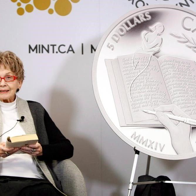 'A ºÃÉ«tv icon': Writers and readers pay tribute to Nobel winner Alice Munro